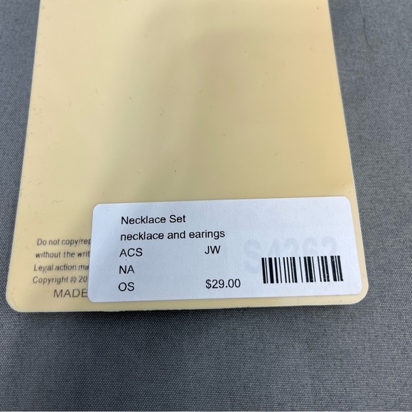 Prom/Special Occasion Necklace and Earrings, Light Purple - Picture 12 of 14